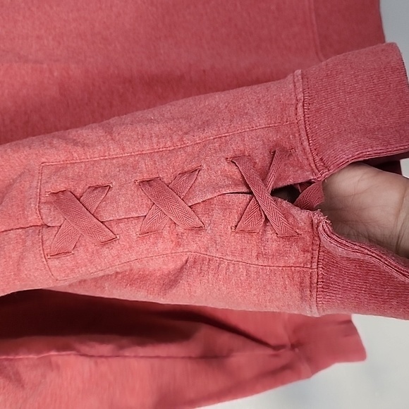 CABELA'S coral long sleeve sweatshirt medium - Picture 3 of 6